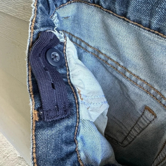 Childrens Place Boys Size 7 Adjustable Waist Boot Cut Denim Blue Jeans Snap - Picture 7 of 8